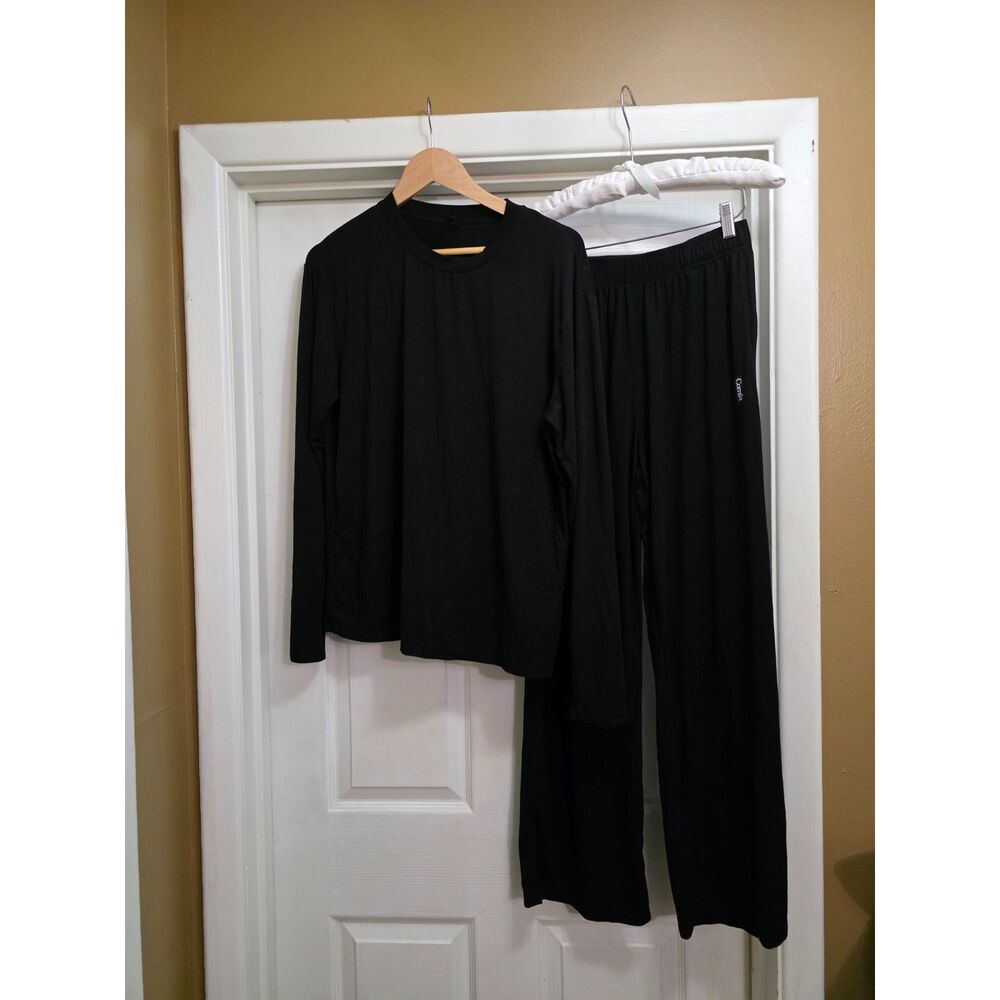 Comfrt Black Long Sleeve Top & Pants Sleep Set M